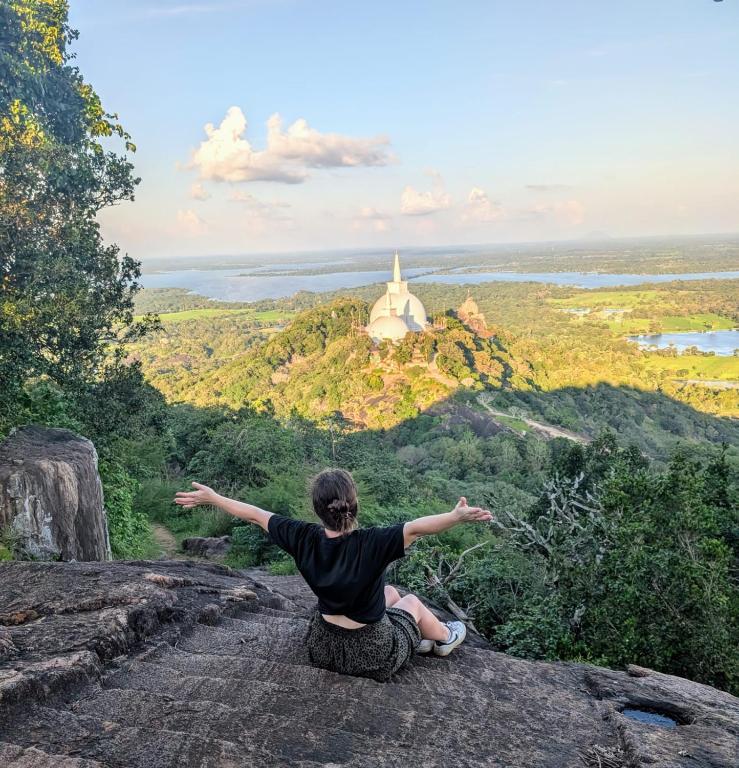 Heritage, Hills & Wildlife 8